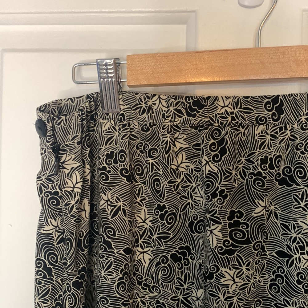💛Spring patterned skirt - Picture 4 of 9